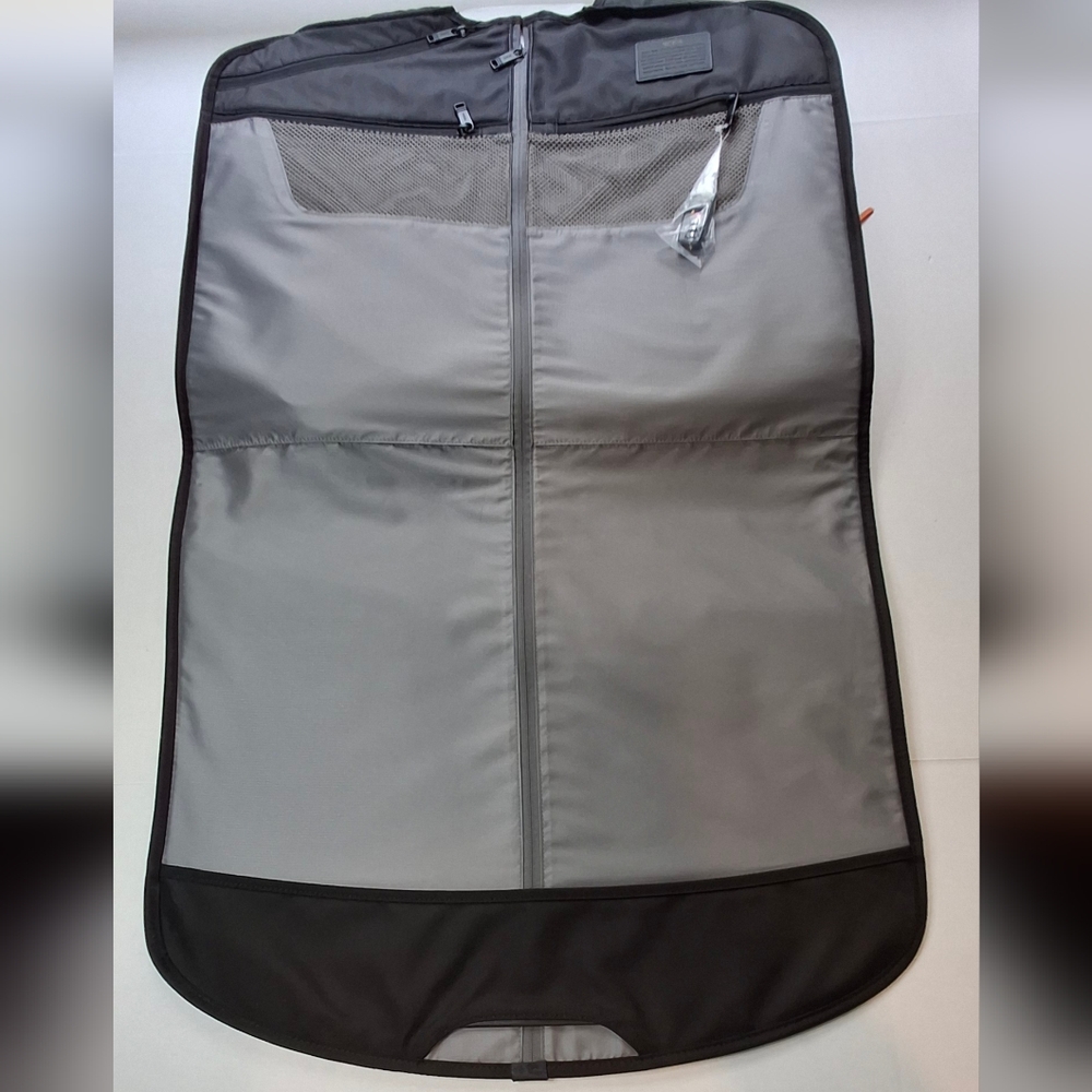 Tumi Garment Cover - Picture 9 of 16
